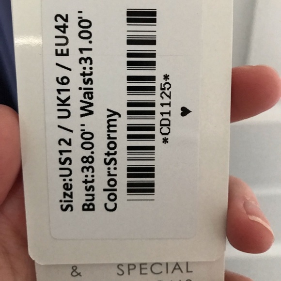 NWT Quality Formal Dress - Picture 13 of 16